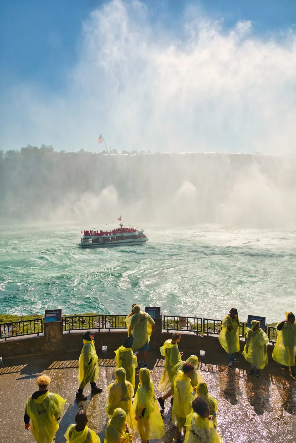 Niagara City Cruises boat approaching Horseshoe Falls from Table Rock