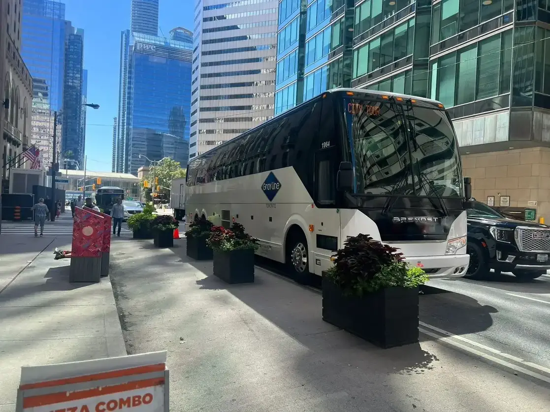 Gray Line Toronto Charter Bus Downtown