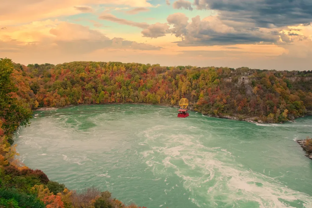 Whirlpool Aero Car over autumn Niagara River rapids